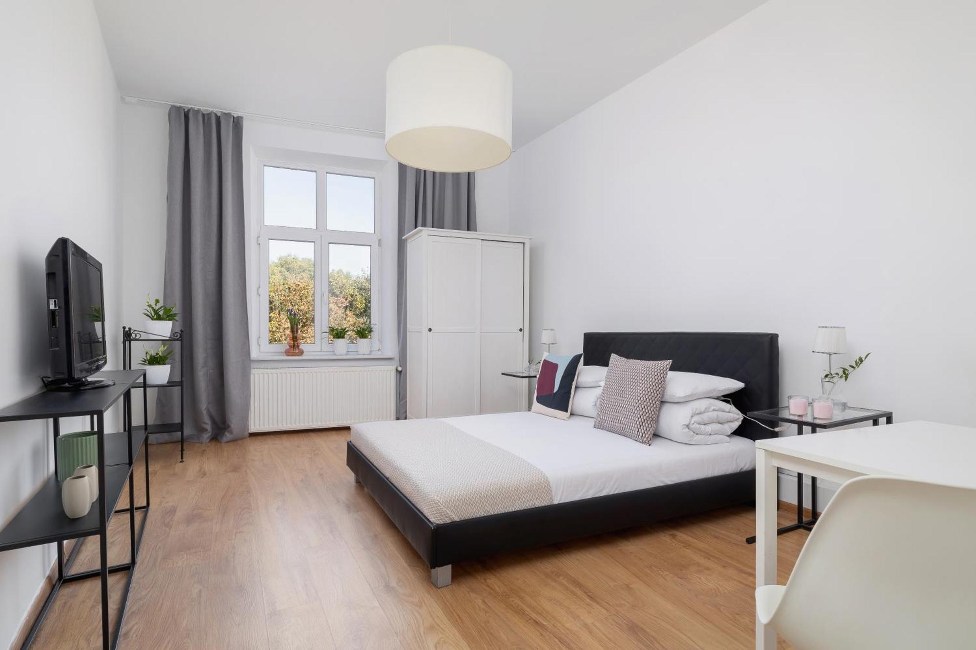 1-Bedroom Apartment - Dluga 65 Street Cracovia Esterno foto
