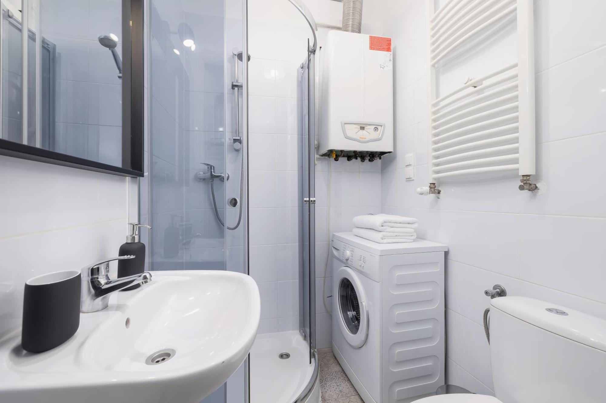 1-Bedroom Apartment - Dluga 65 Street Cracovia Esterno foto