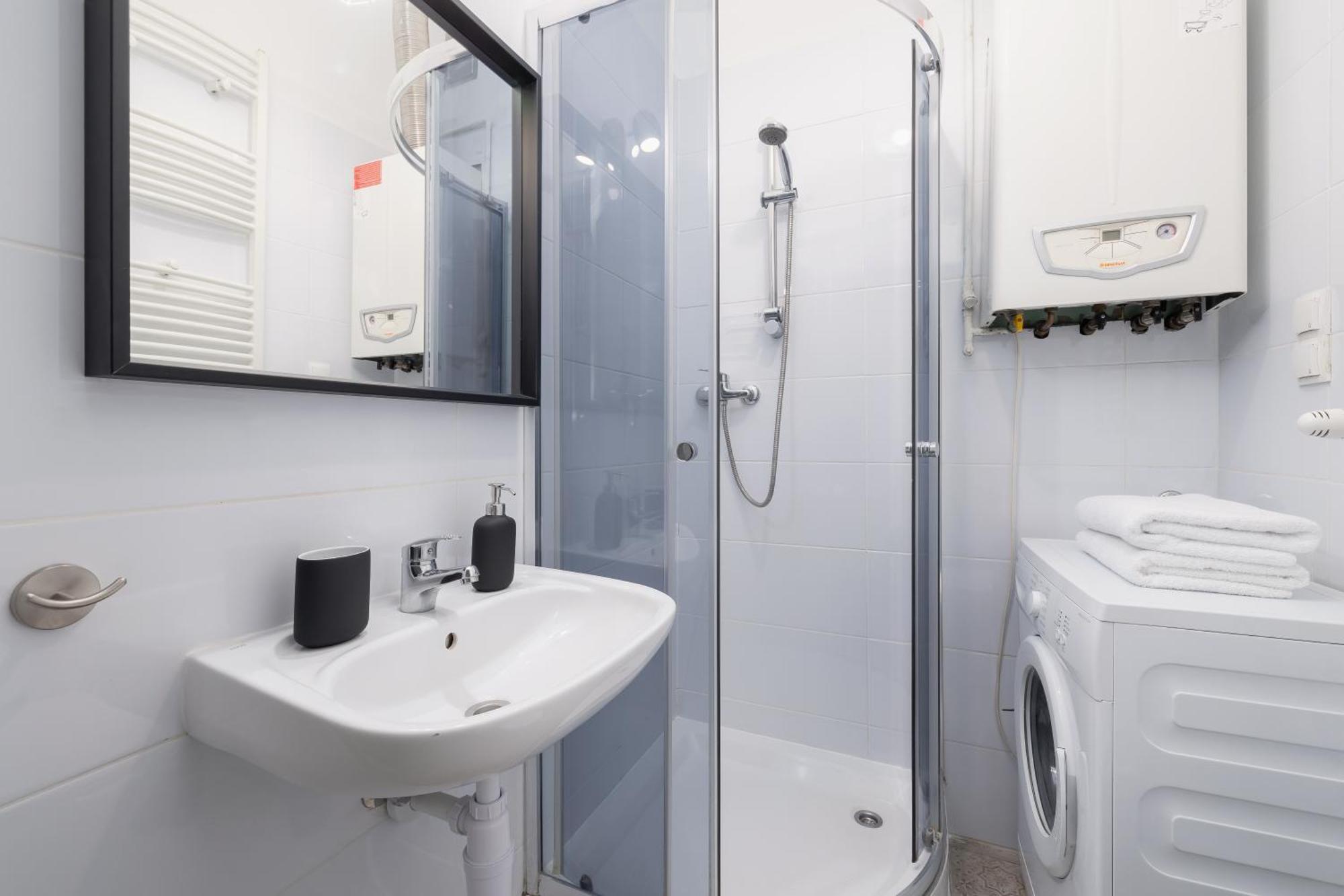 1-Bedroom Apartment - Dluga 65 Street Cracovia Esterno foto